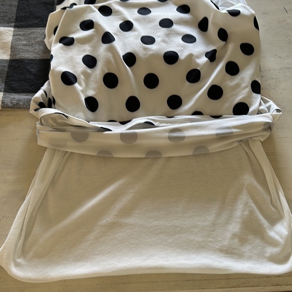 Black/Off-white Polka Dot skirt by Sweet Modesty. Fully lined. Size M. - Picture 4 of 7